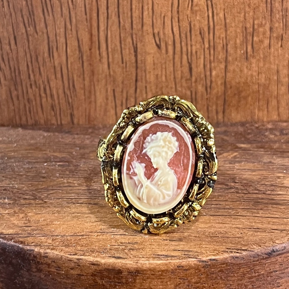 Gold Tone Terracotta Cream Cameo Adjustable Ring Ornate Floral Victorian